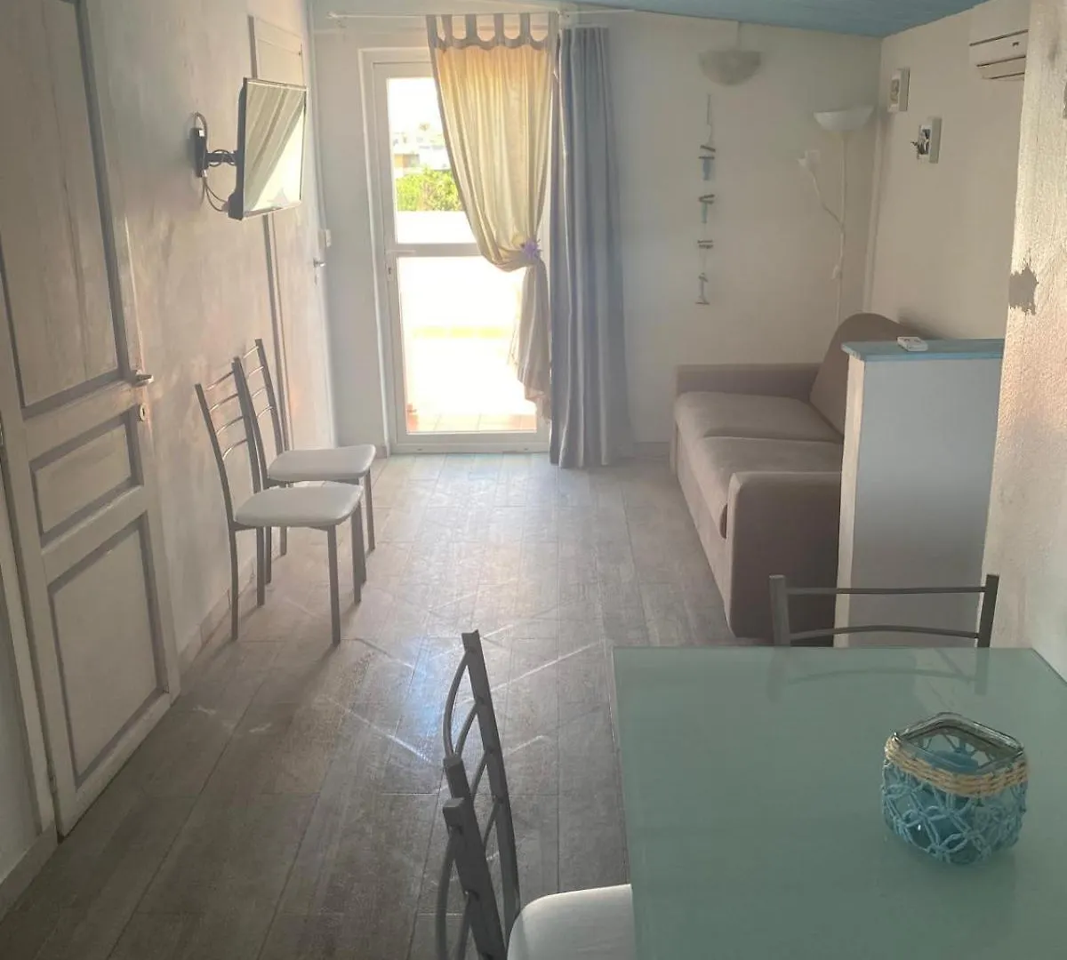 Residence Rimini Mare 2*,  Italy